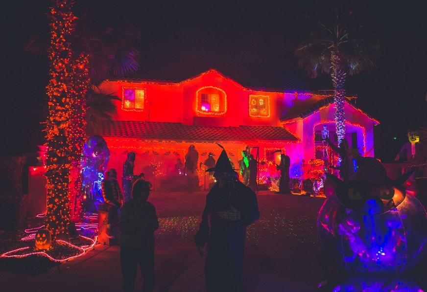 House decorated for Halloween